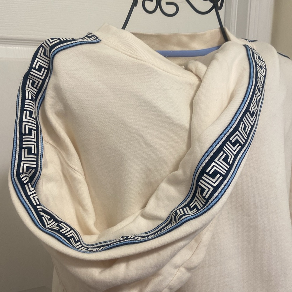 Offwhite Tory Burch sweatshirt with geometric design on sleeves - Picture 2 of 5